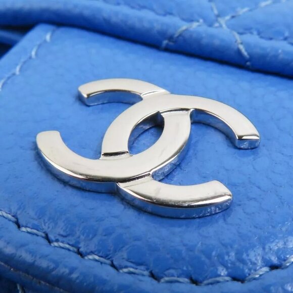 Auth CHANEL Matelasse Trifold Wallet Blue Leather/Silvertone - Picture 14 of 16